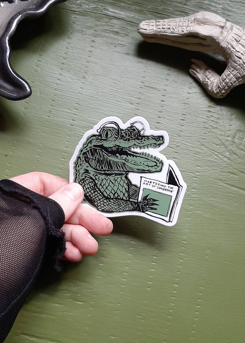 Sunbathing Gator Sticker – Mystic Multiples